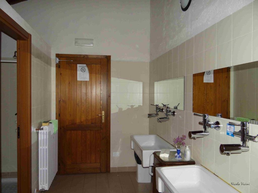 Rifugio Alpetto Di Torno Hostel Sormano Kamer foto