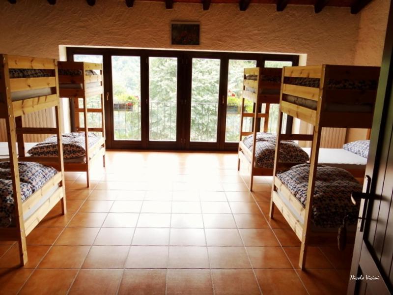 Rifugio Alpetto Di Torno Hostel Sormano Kamer foto