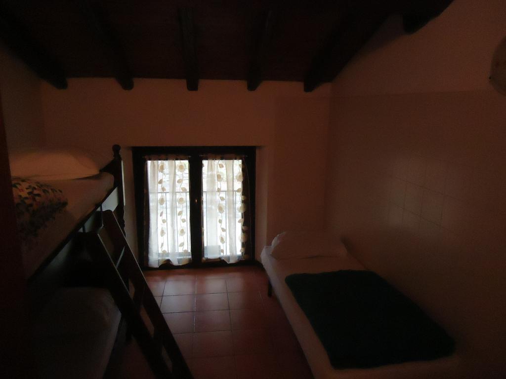 Rifugio Alpetto Di Torno Hostel Sormano Buitenkant foto